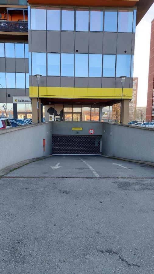 Med Man Apartmani Slavonski Brod Luaran gambar